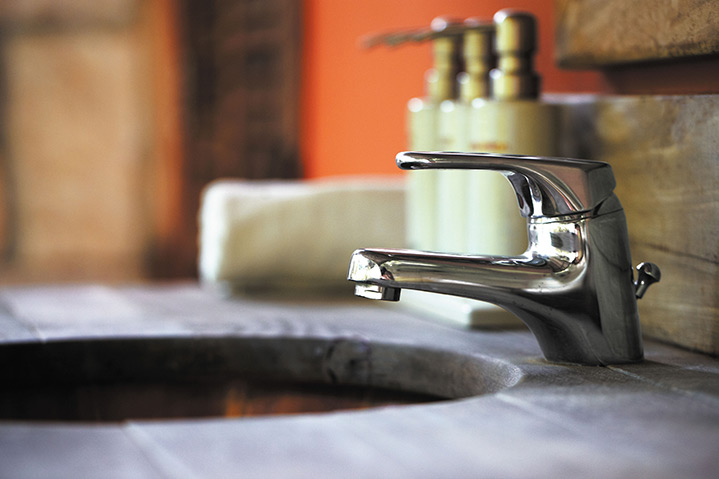 A2B Plumbers are able to fix any leaking taps you may have in Lower Clapton. 